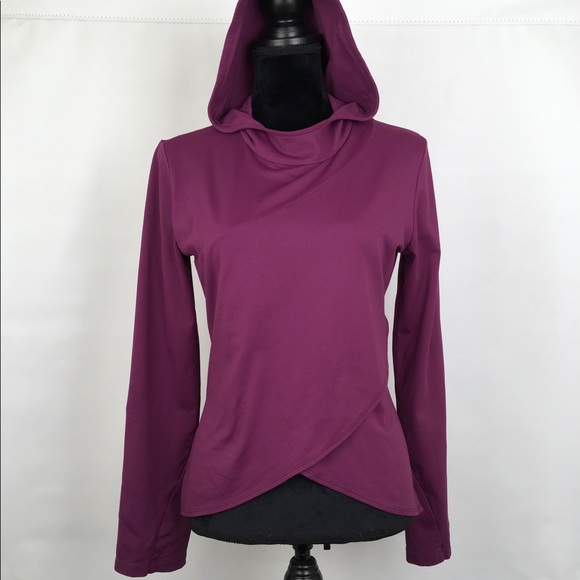 Patagonia Tops - Patagonia Long Sleeve Hooded Top Size Medium